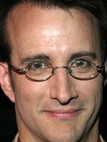 Bronson Pinchot