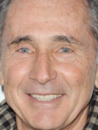  Thierry Lhermitte