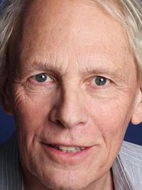  Paul Nicholas