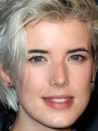  Agyness Deyn