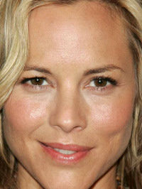  Maria Bello