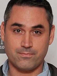  Alex Garland