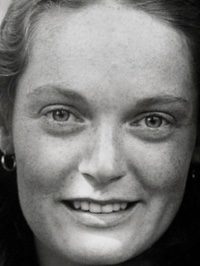  Elizabeth Hartman