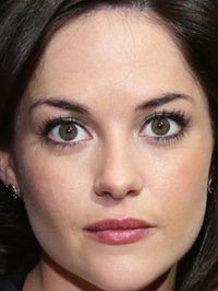  Sarah Greene