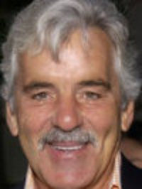  Dennis Farina