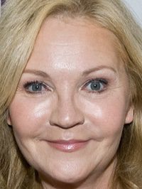  Joan Allen