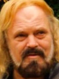  John Carl Buechler