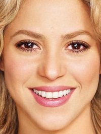  Shakira