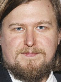  Michael Chernus