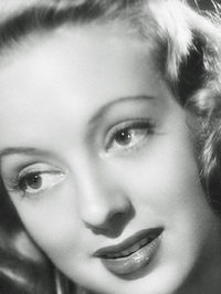  Evelyn Keyes