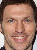 Travis Knight