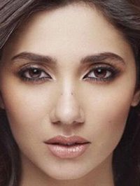  Mahira Khan