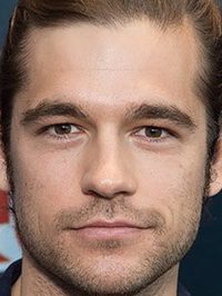  Jason Ralph