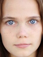 Oona Laurence