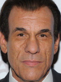  Robert Davi