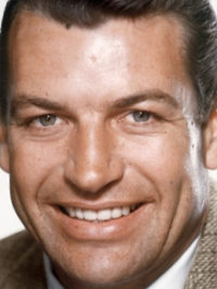  Richard Egan