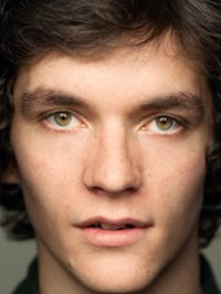  Fionn Whitehead