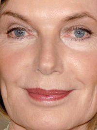  Susan Sullivan