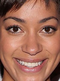  Cush Jumbo