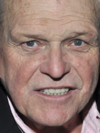  Brian Dennehy