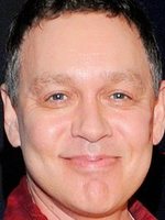 Doug Hutchison