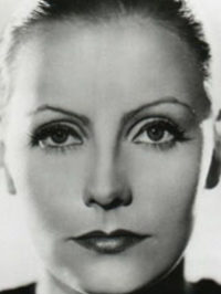  Greta Garbo