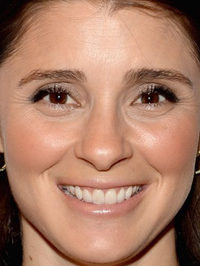  Shiri Appleby