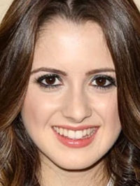  Laura Marano