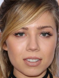  Jennette McCurdy