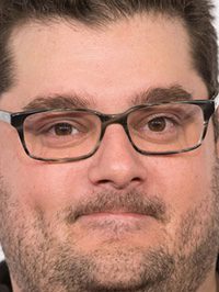  Bobby Moynihan