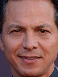  Benjamin Bratt