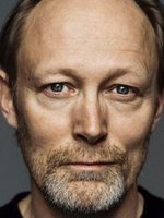 Lars Mikkelsen