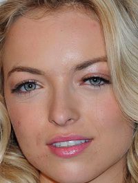  Francesca Eastwood