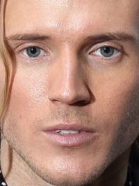  Dougie Poynter