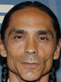  Zahn McClarnon