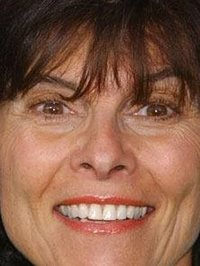  Adrienne Barbeau