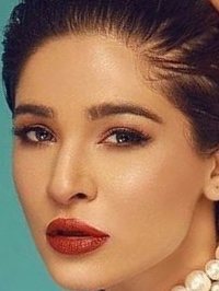  Ayesha Omar