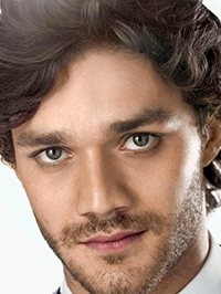  Lorenzo Richelmy