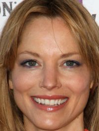  Sienna Guillory