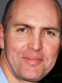  Arnold Vosloo