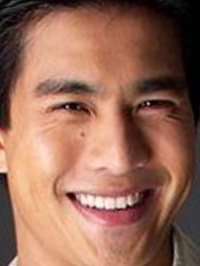  Pierre Png