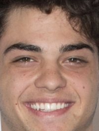  Noah Centineo