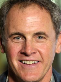  Mark Moses