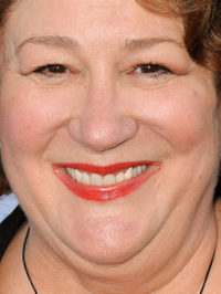  Margo Martindale