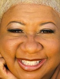  Luenell