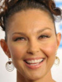  Ashley Judd