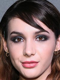  Hannah Marks