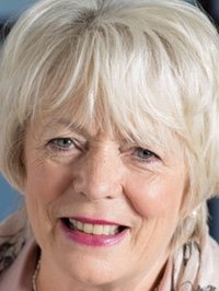  Alison Steadman