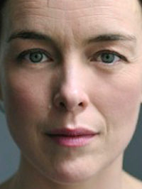  Olivia Williams