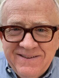  Leslie Jordan